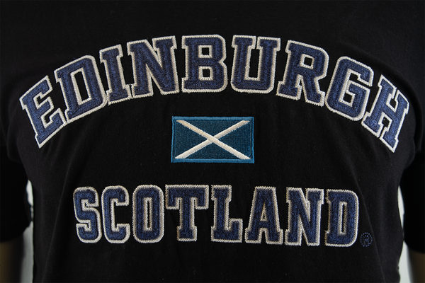 GWCC Unisex Edinburgh Scotland Applique Lettering with Scottish Flag in Centre t-Shirt, 5 Colours, XS to 4XL with Scottish Flag Metal pin Badge