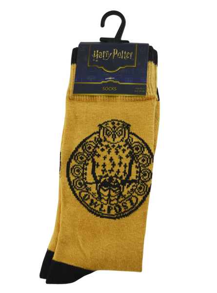 Licensed Harry Potter Mens Hedwig Classic Socks, yellow with Owl Jacquarded knit in black, Size 6-11 (39-46 EURO)