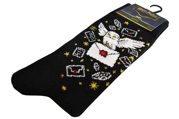 Licensed Harry Potter Hedwig Letter Mens Crew Socks, Owl Letter, Black Colour, Size 6-11 (39-46 Euro)